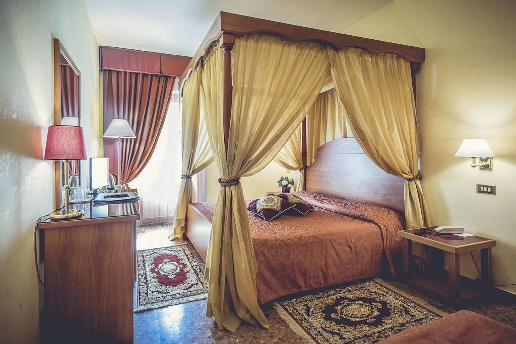 Luxury Double Room,122036791:JPEG