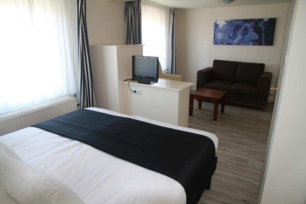 Standard Double Room,1588043941:JPEG