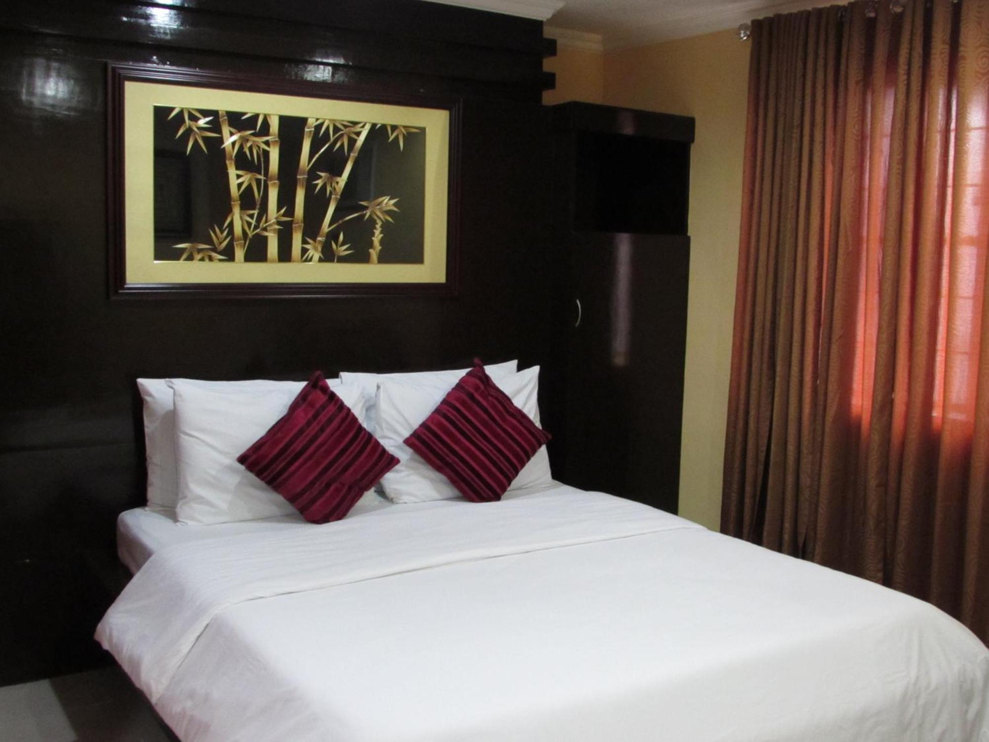 Junior Suite,1223214088:JPEG