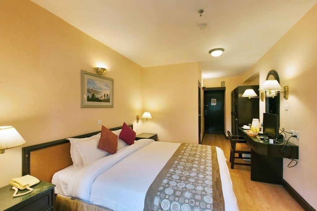 Deluxe Double Room Early Check & Late Check-out by 2 Hrs