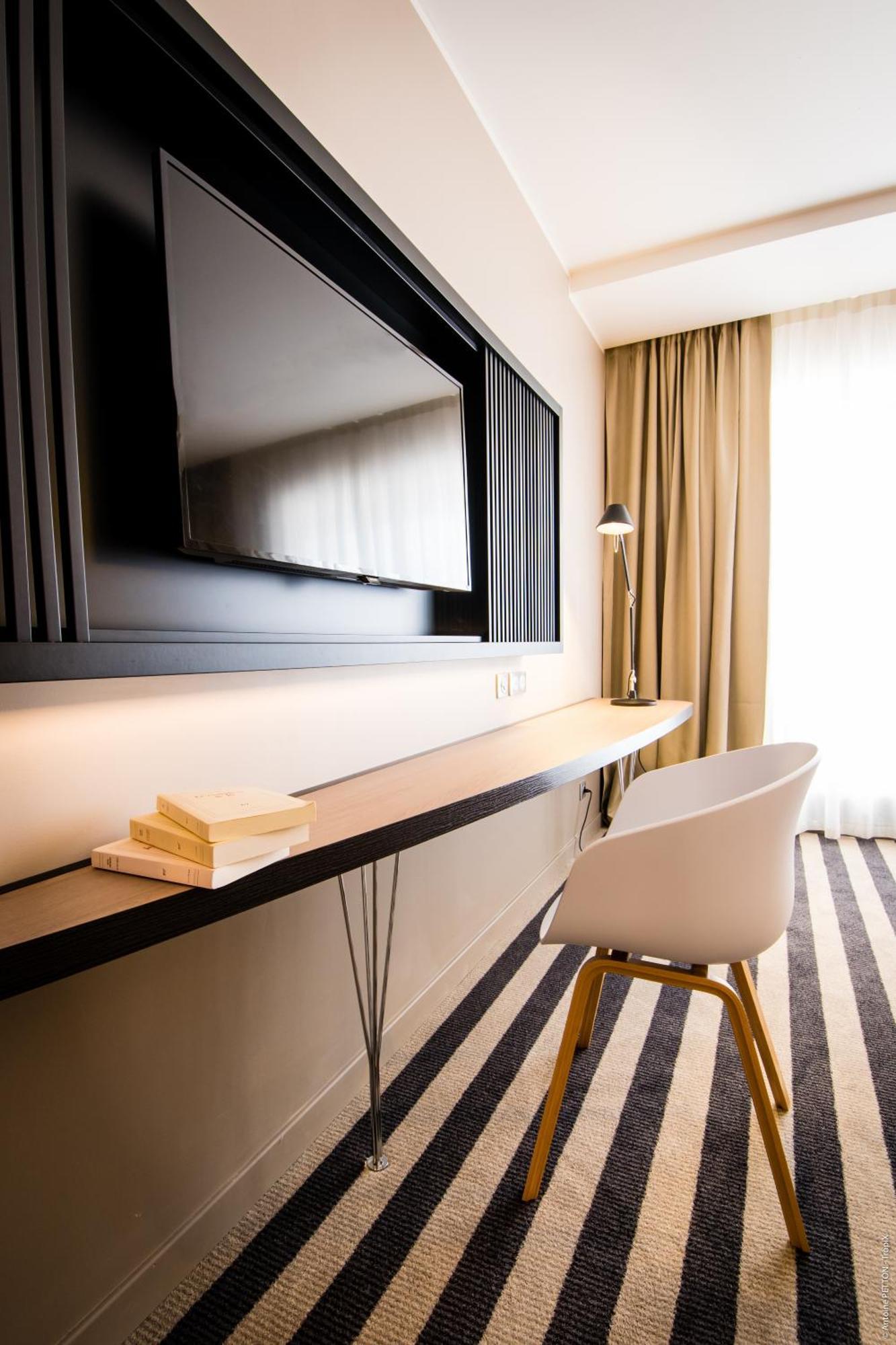 Superior Room City View