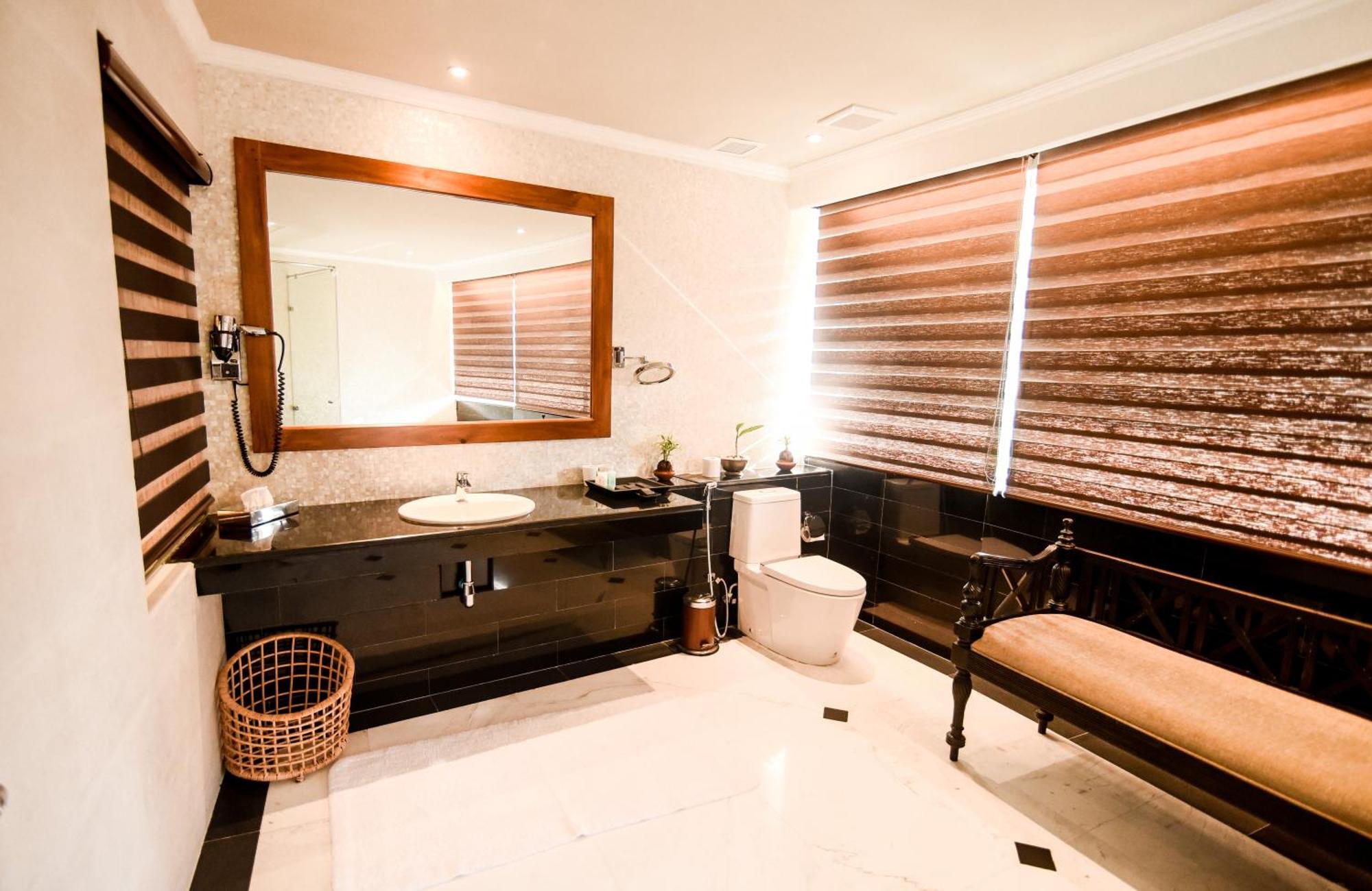 Junior Suite Mountain View