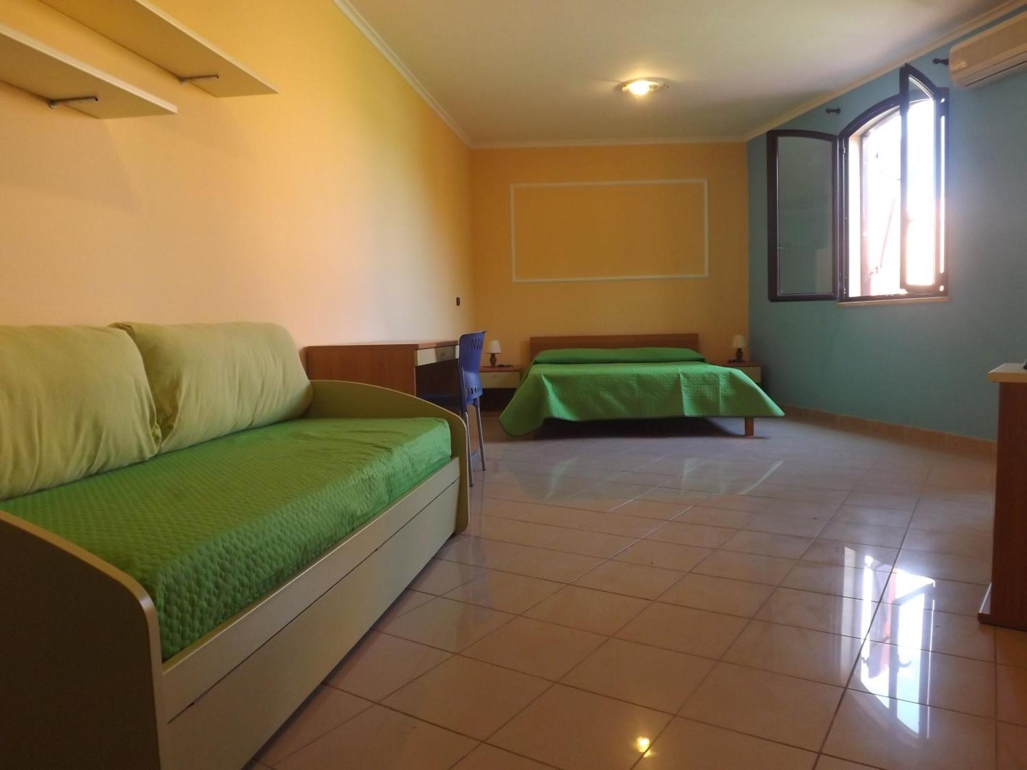 Standard Double Room,1223859352:JPEG