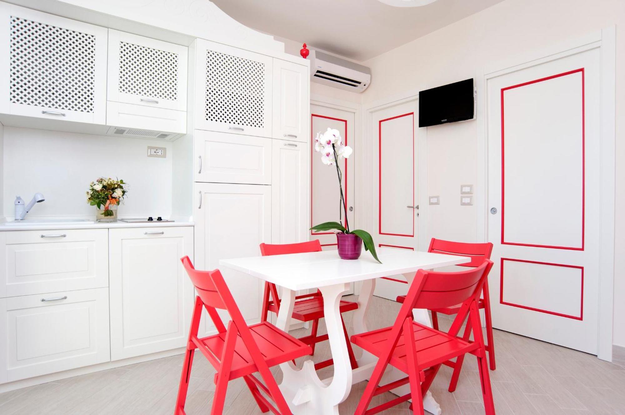 Economy One-Bedroom Apartment