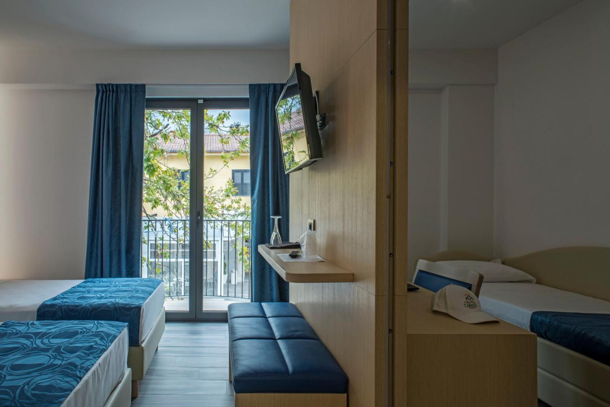 Junior Suite,631131528:JPEG