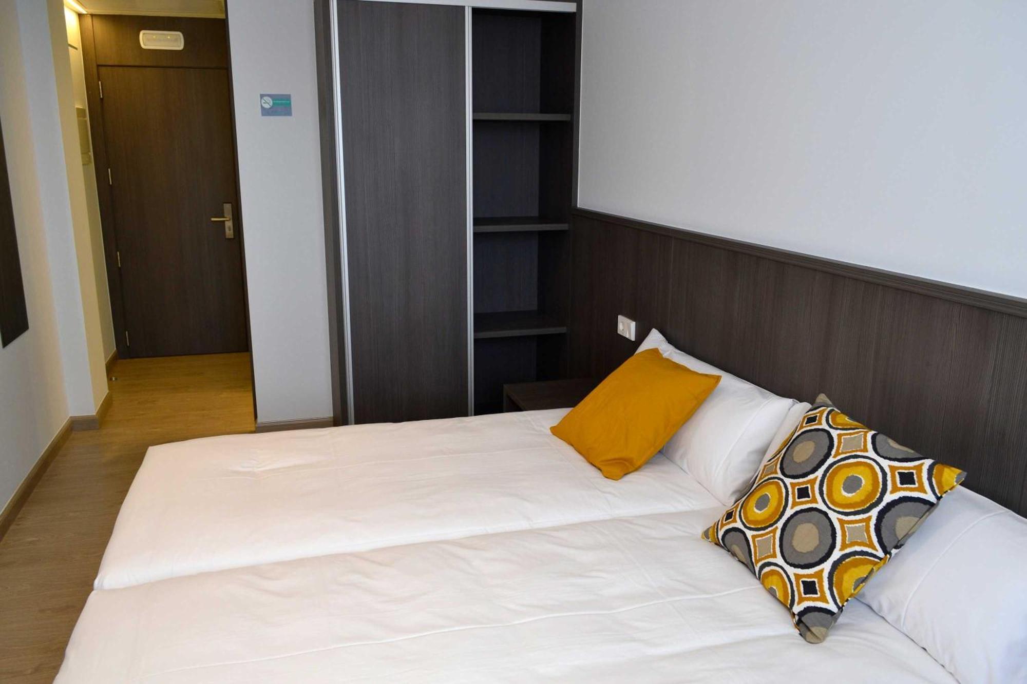 Twin Room Extra Bed