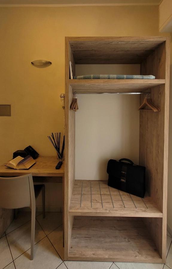 Single Room Balcony