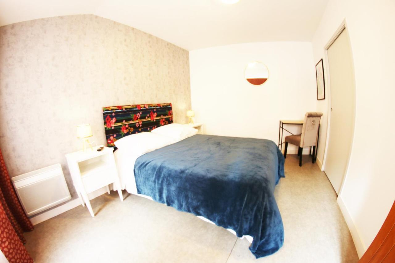 Double Room,1225416650:JPEG