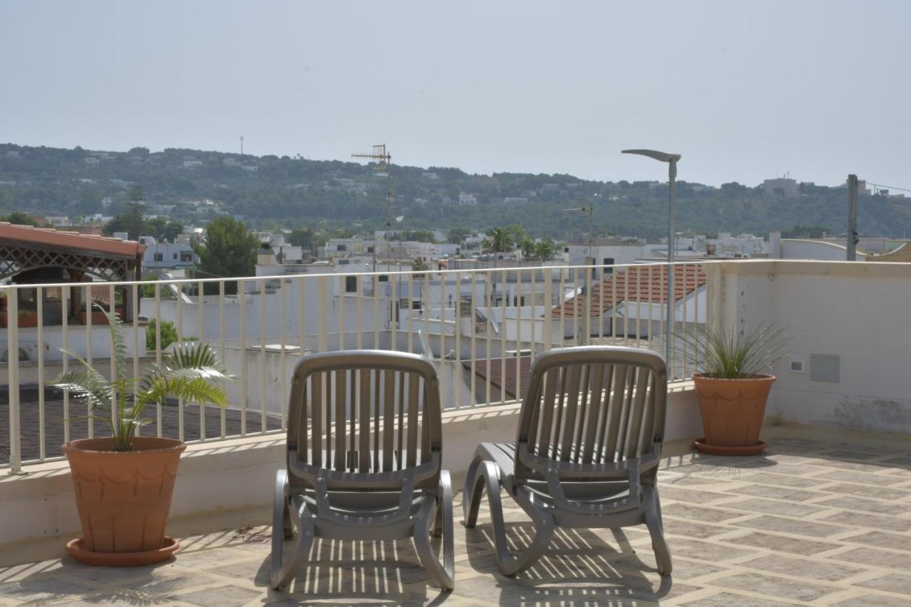 Family Room Terrace,1225436375:JPEG