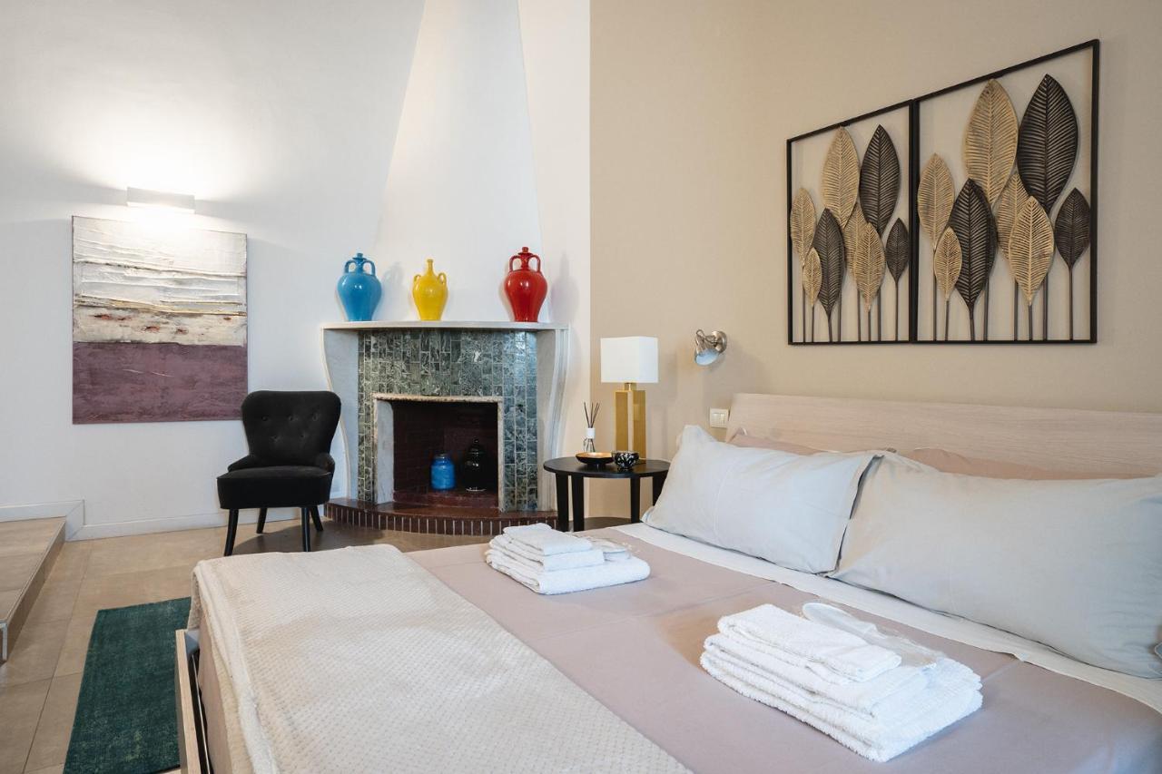 Large Double Room Chimney
