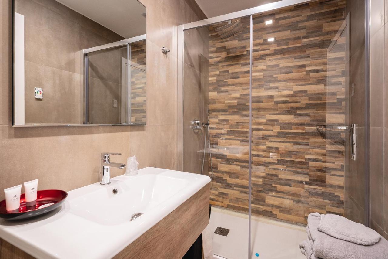 Large Double Room Balcony