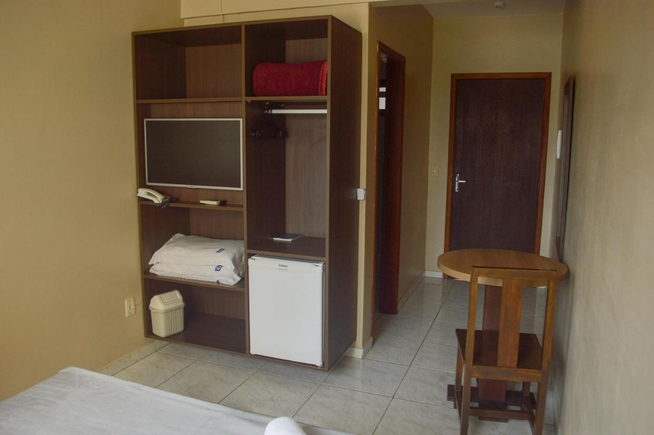 Standard Suite,1226297570:JPEG