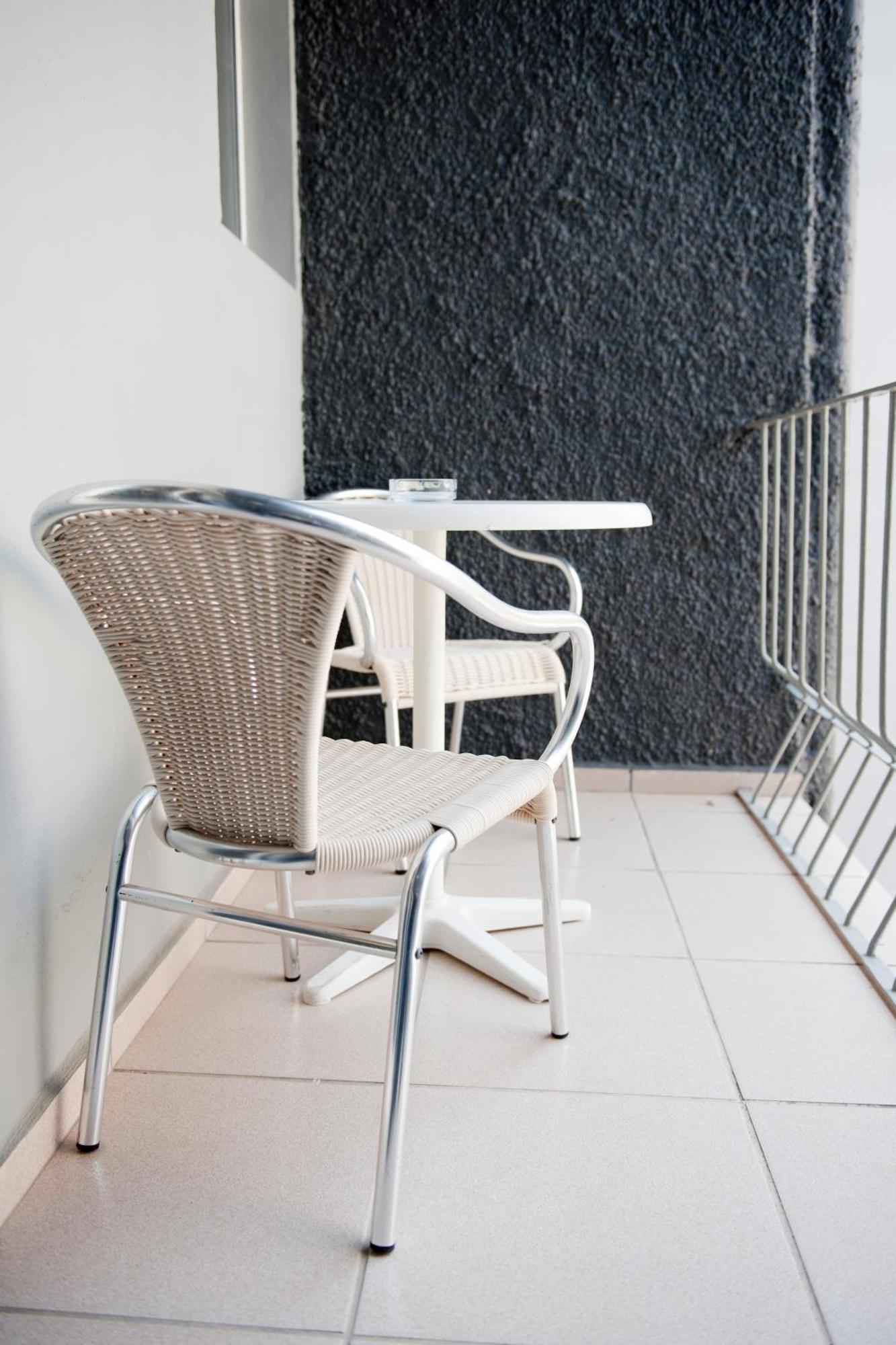 Double Room with Balcony (2 Adults + 1 Child),798942831:JPEG