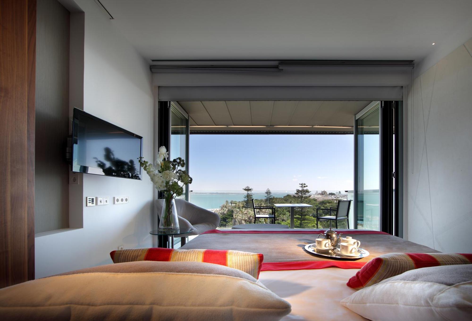 Double or Twin Room Extra Bed