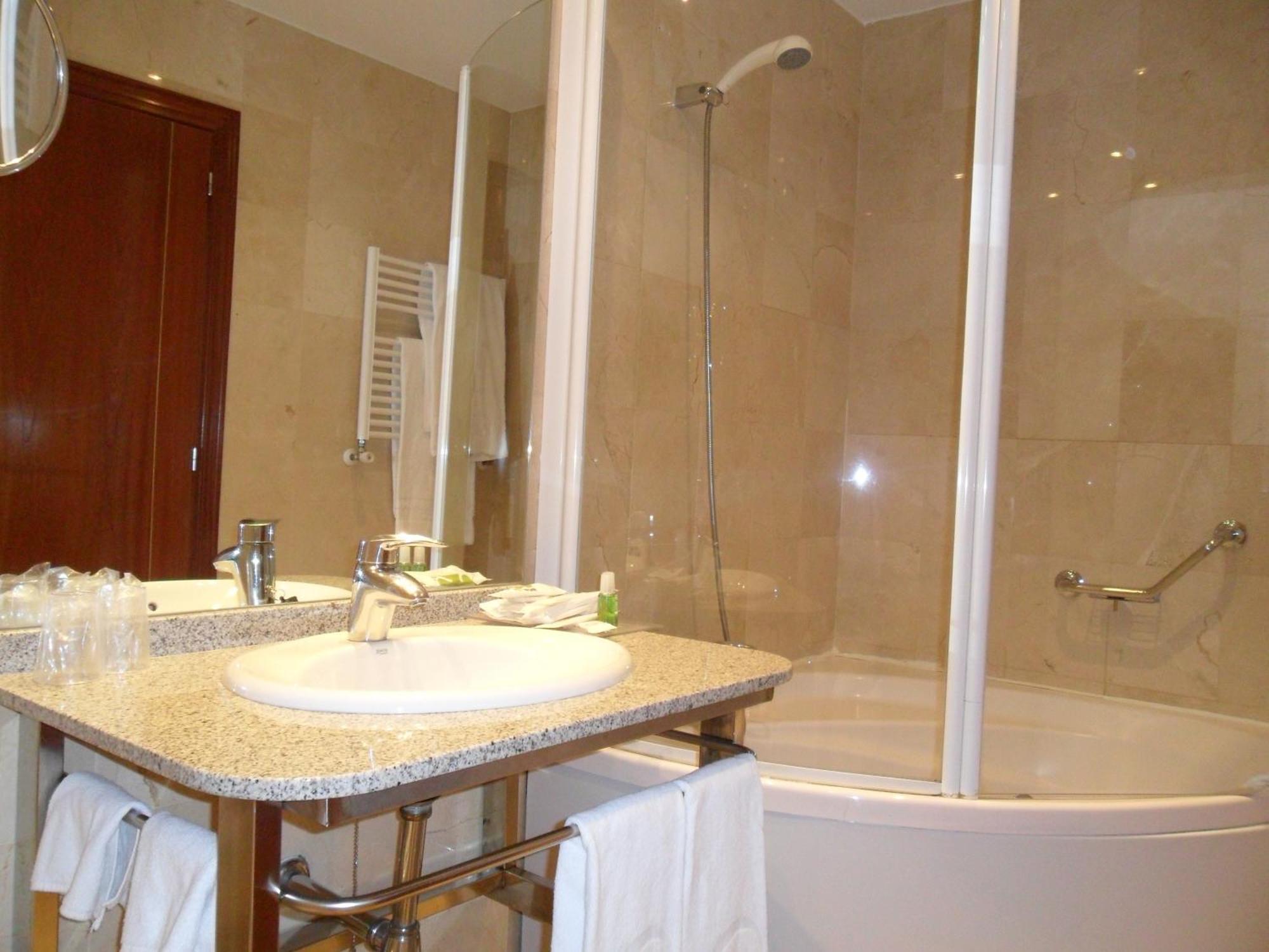 Superior Double or Twin Room,1547486683:JPEG
