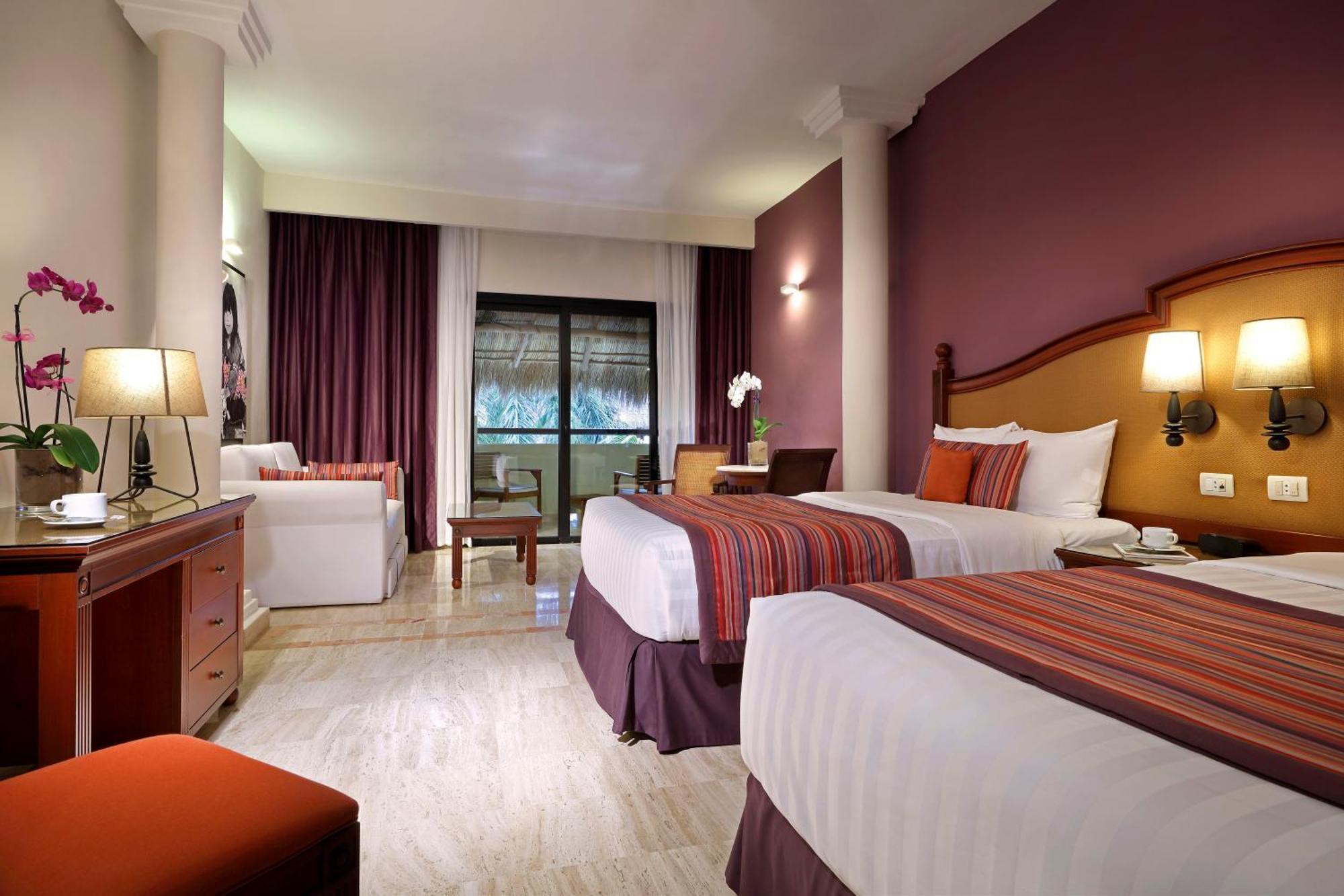 Family Selection Junior Suite