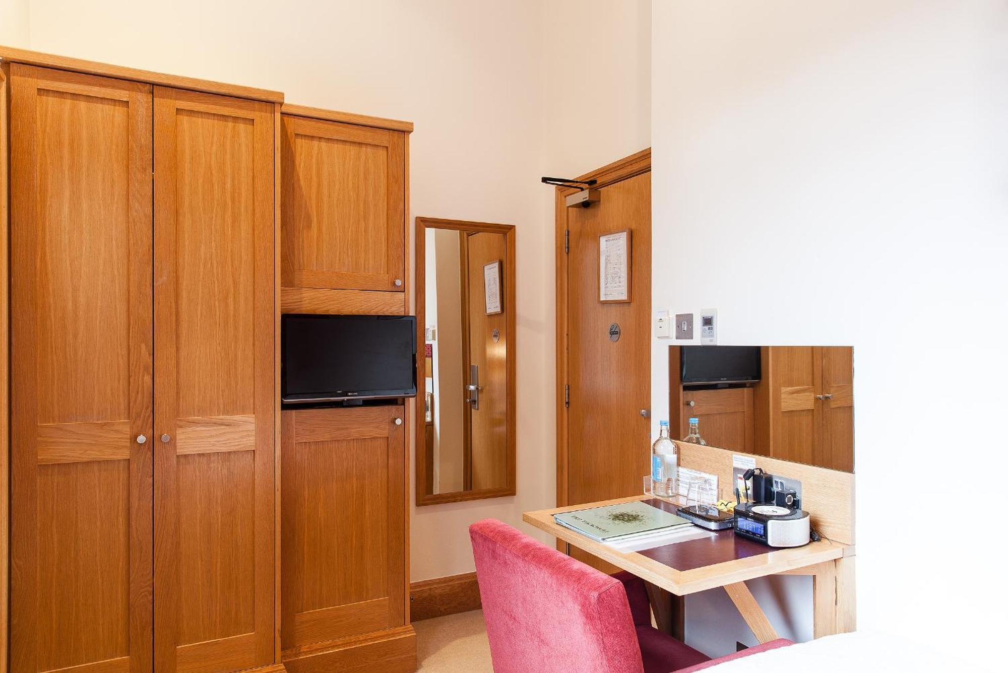 Superior Single Room