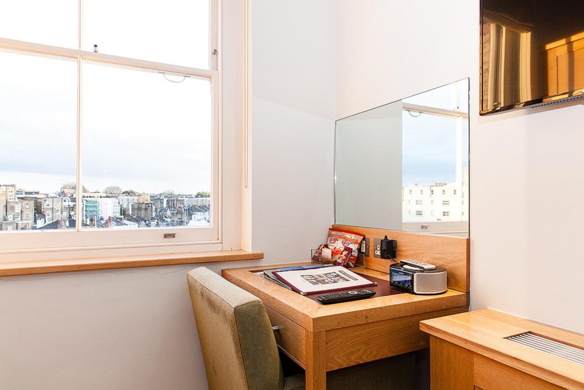 Superior Single Room