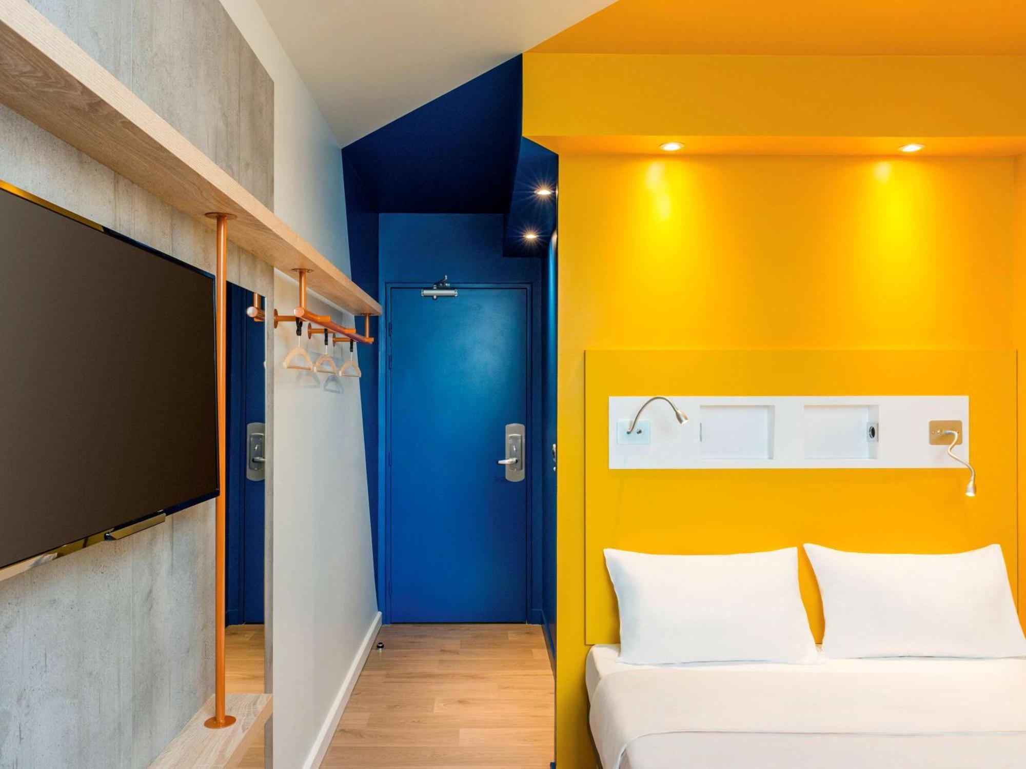 Double Room,1717080292:JPEG