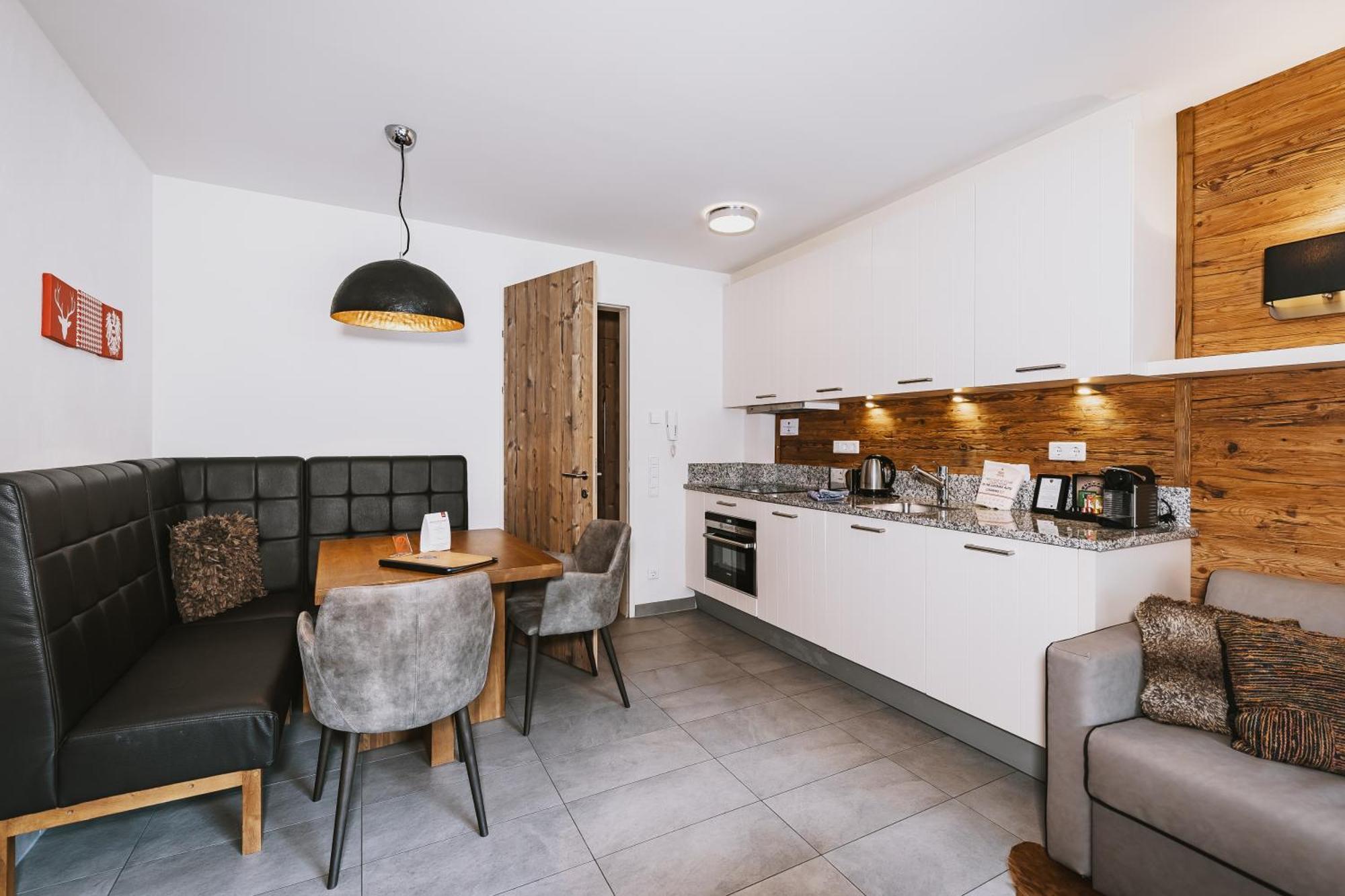 One-Bedroom Suite