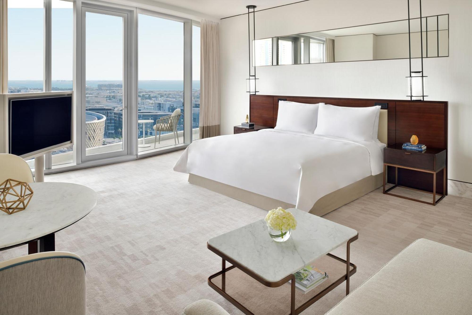 Junior Suite Exclusive Access to Level 54 Infinity Pool