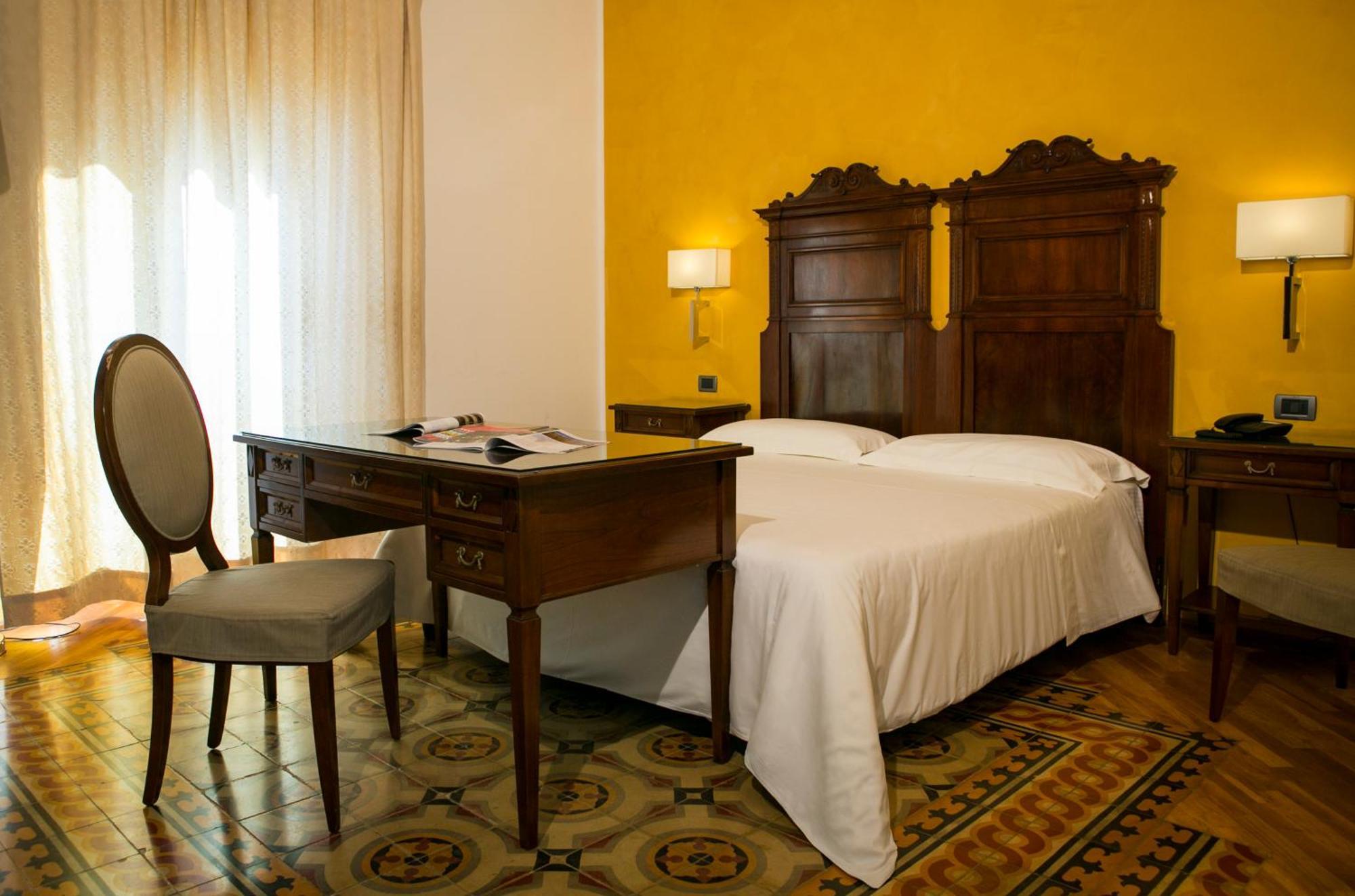 Superior Double or Twin Room,1228046402:JPEG