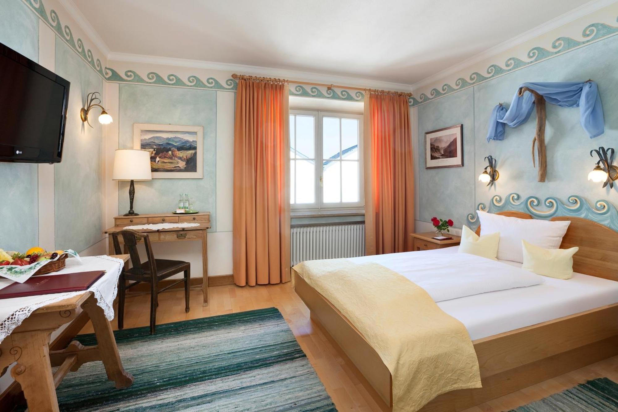 Themed Room main Building