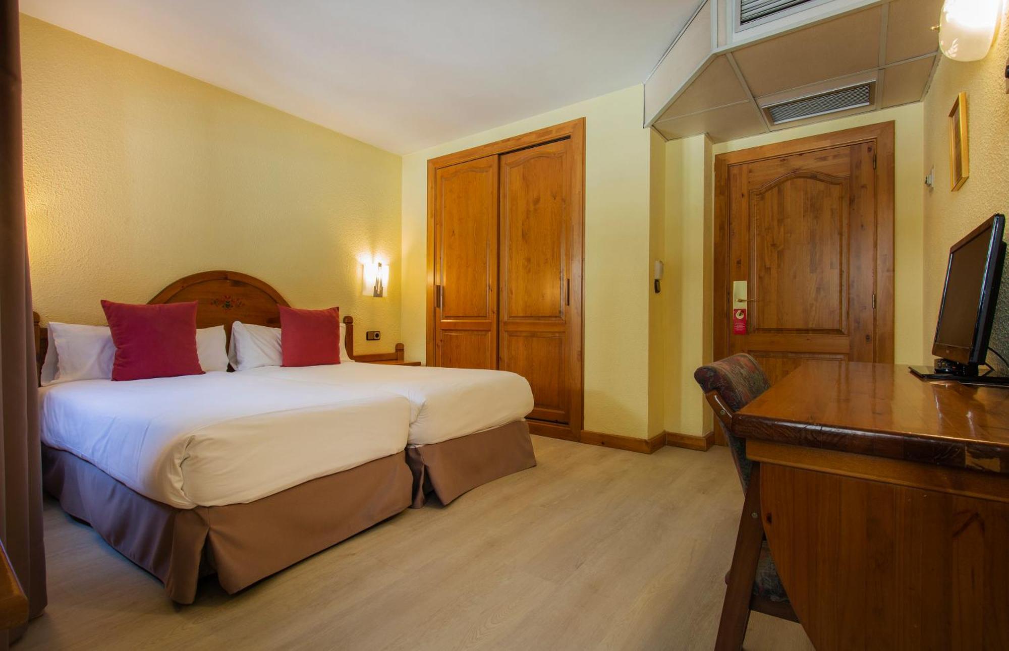 Superior Double Room,1228334117:JPEG