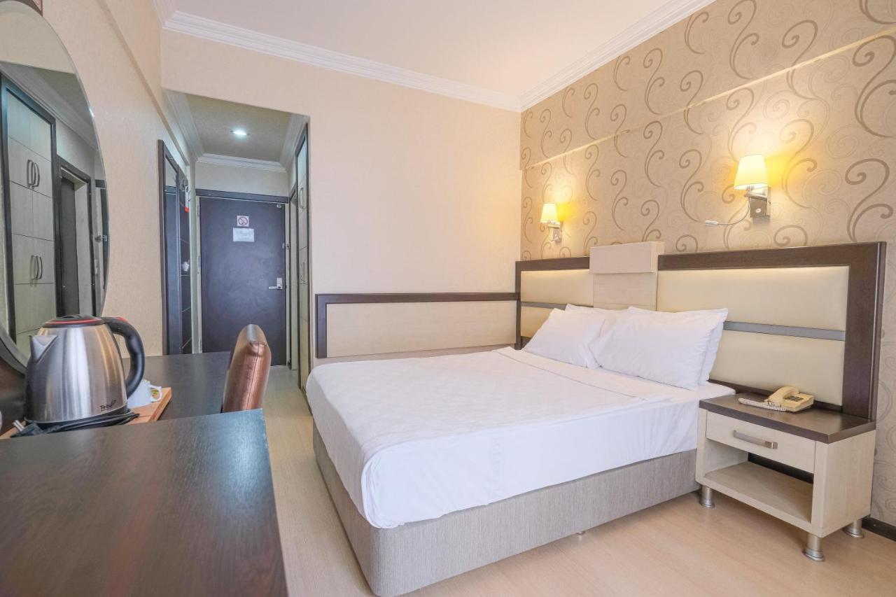 Triple Room City View