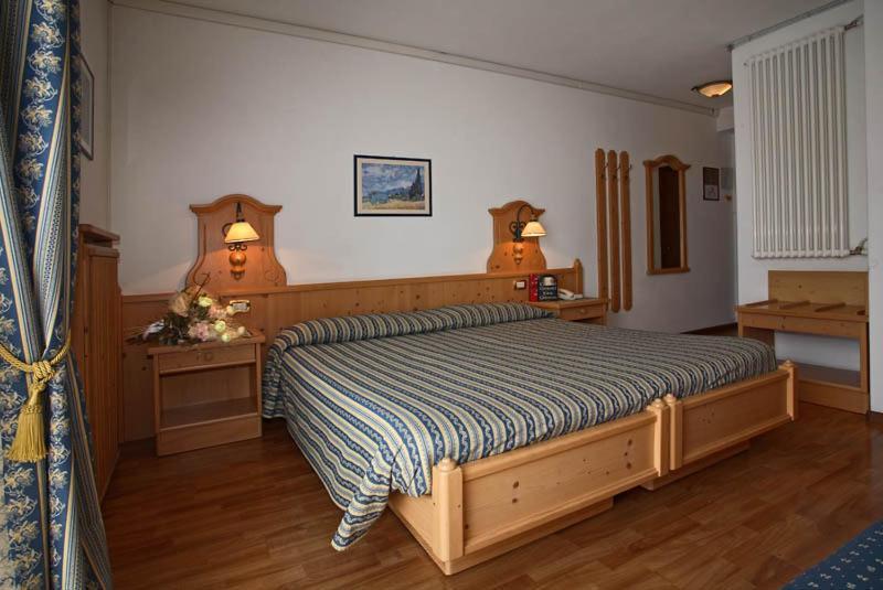 Double or Twin Room Mountain View,217955834:JPEG