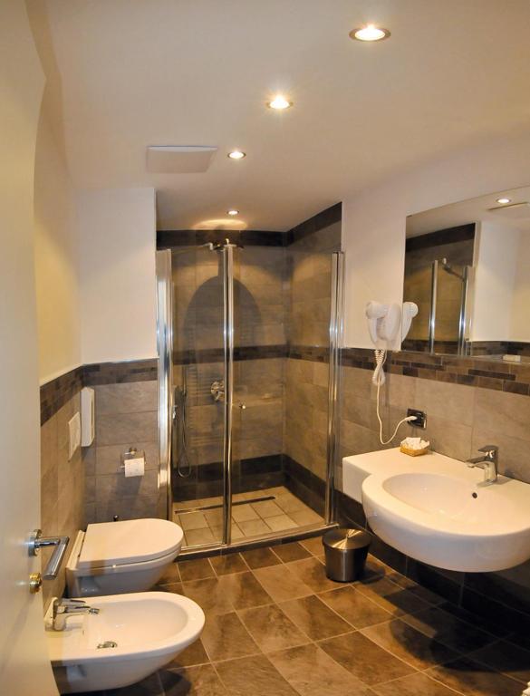 Double or Twin Room,12399992:JPEG