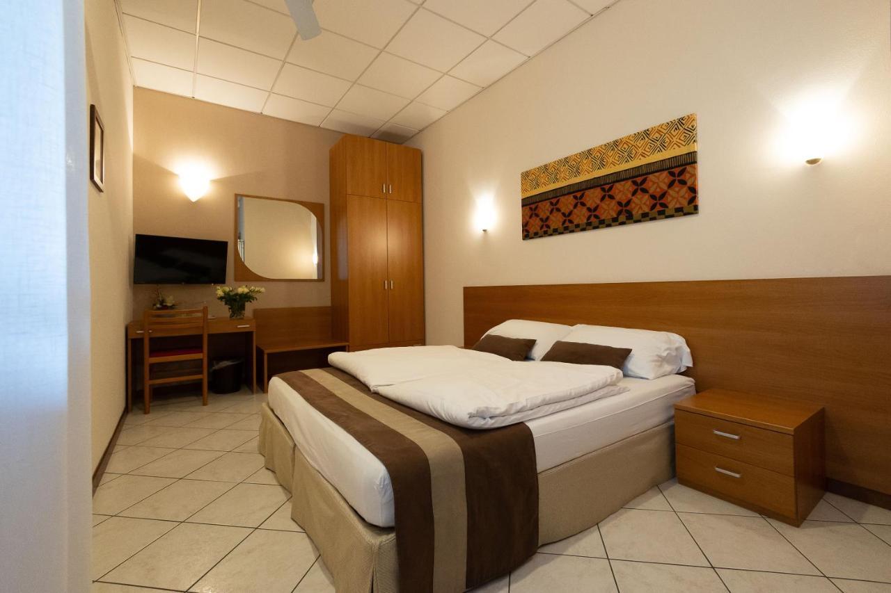 Double Room,1230385546:JPEG