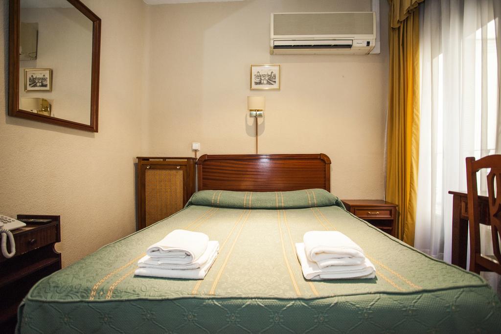 Double Room,123171862:JPEG