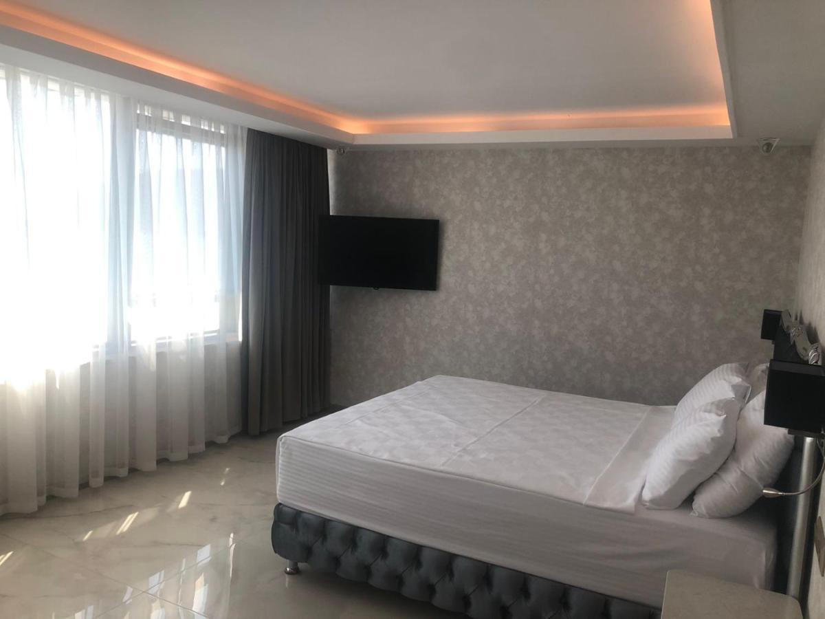 Triple Room City View