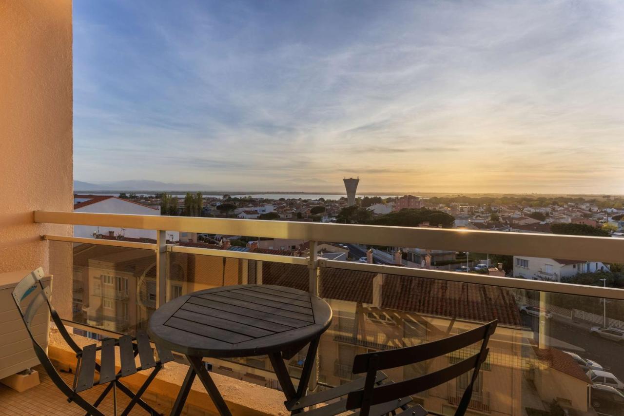 Comfort King Room Mountain View