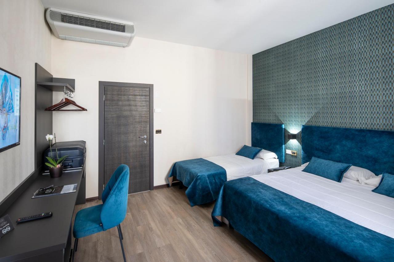 Classic Triple Room,1446672472:JPEG