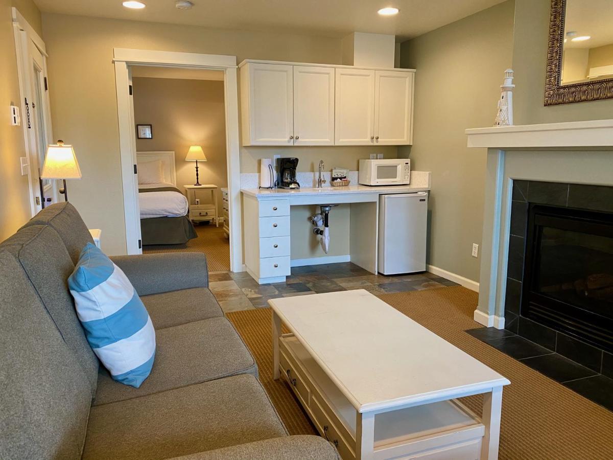 Accessible Queen Suite Sofabed 1st Floor Non Pet,1231673081:JPEG
