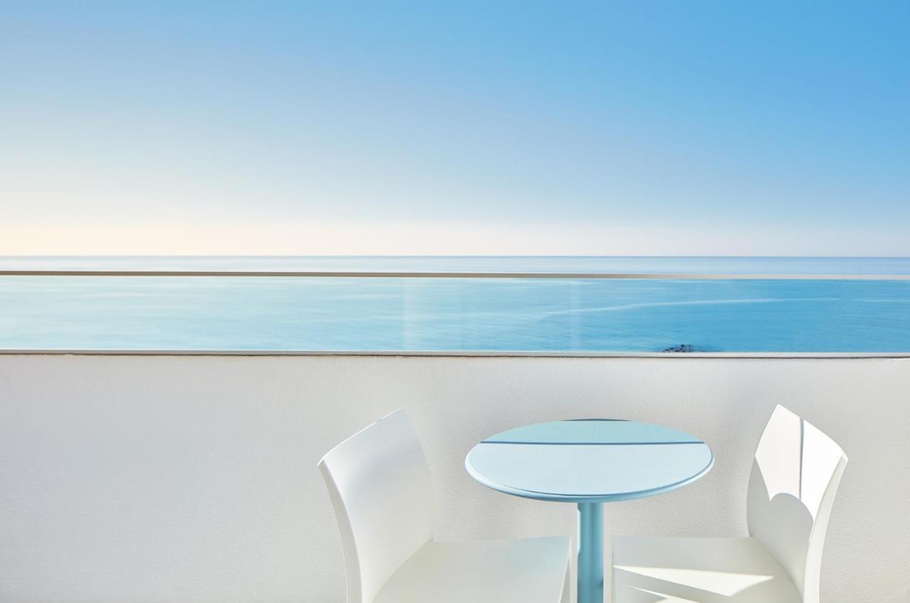 Chambre Double ou Lits Jumeaux - Vue sur Mer