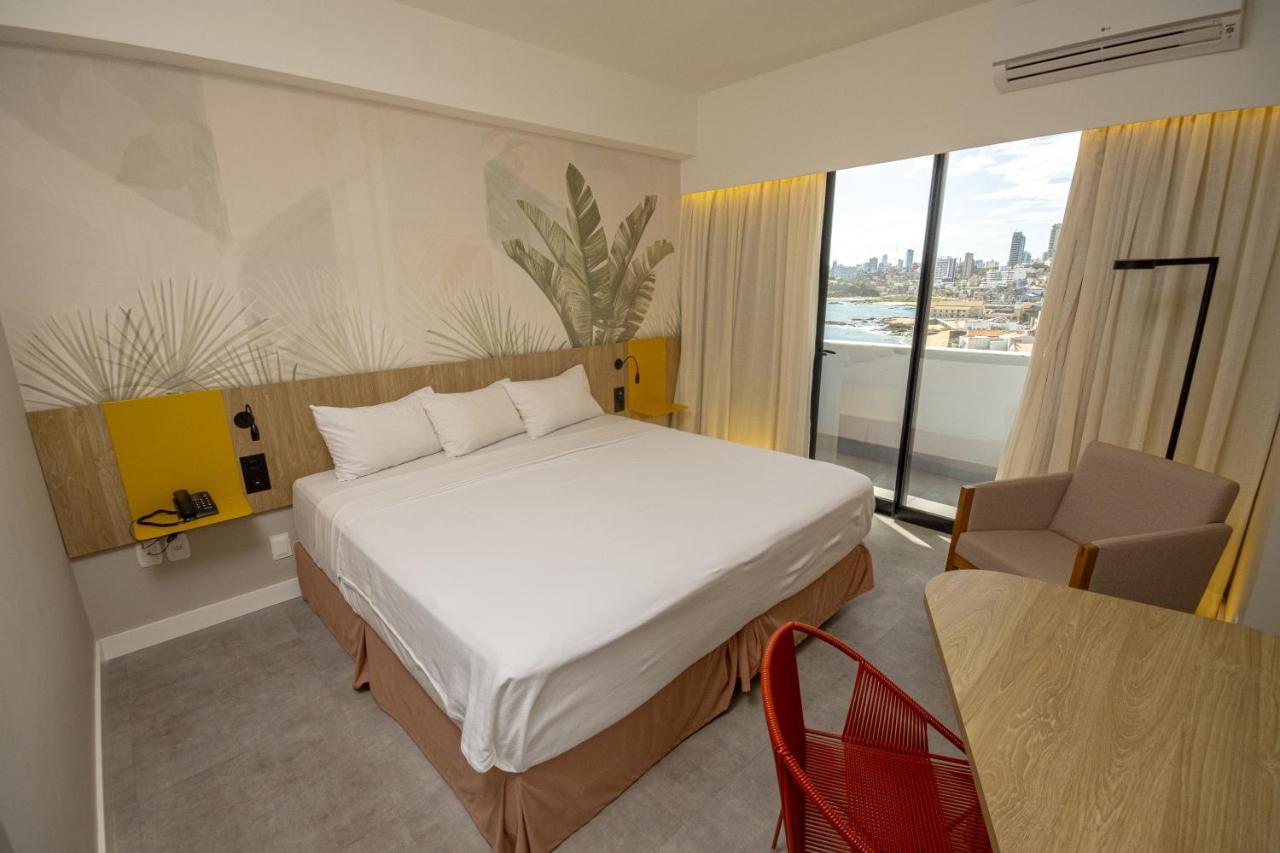 Superior King Room Beach View