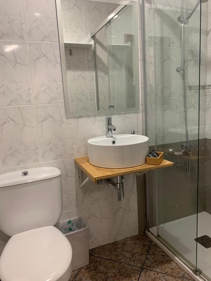 Interior Double room private bathroom,1232870618:JPEG