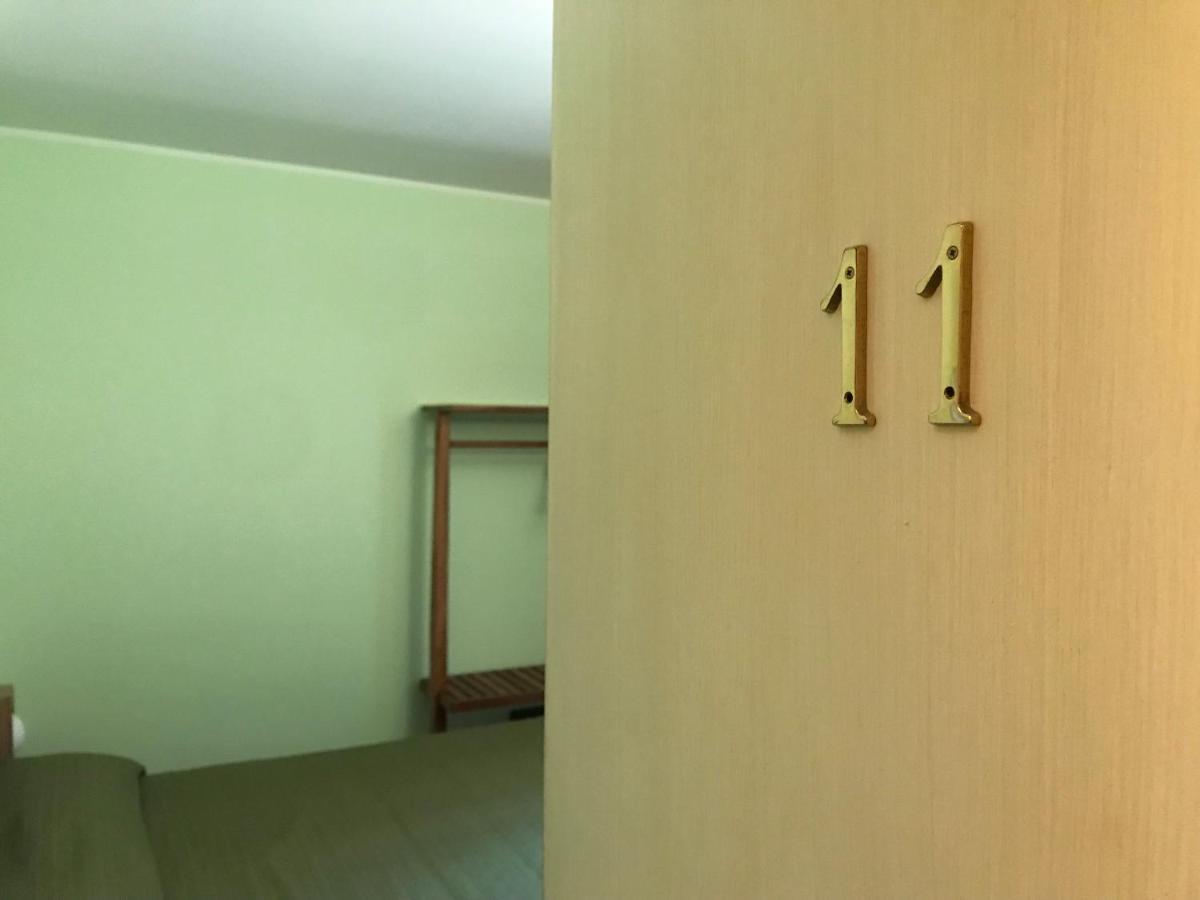 Double Room Private External Bathroom,1232875511:JPEG