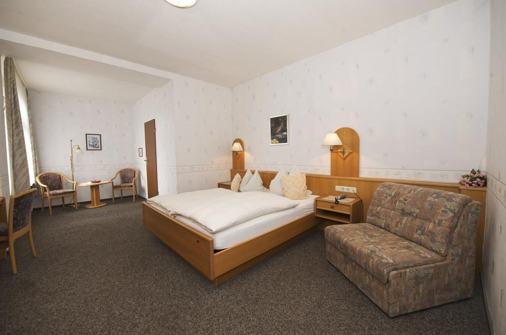 Standard Double Room,65440078:JPEG