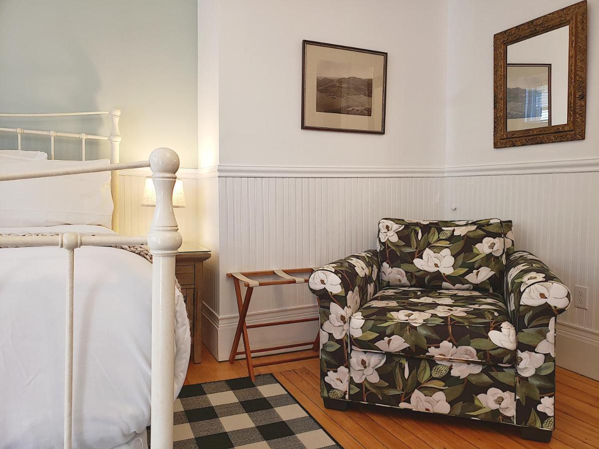 Chauffeur's Cottage First Floor