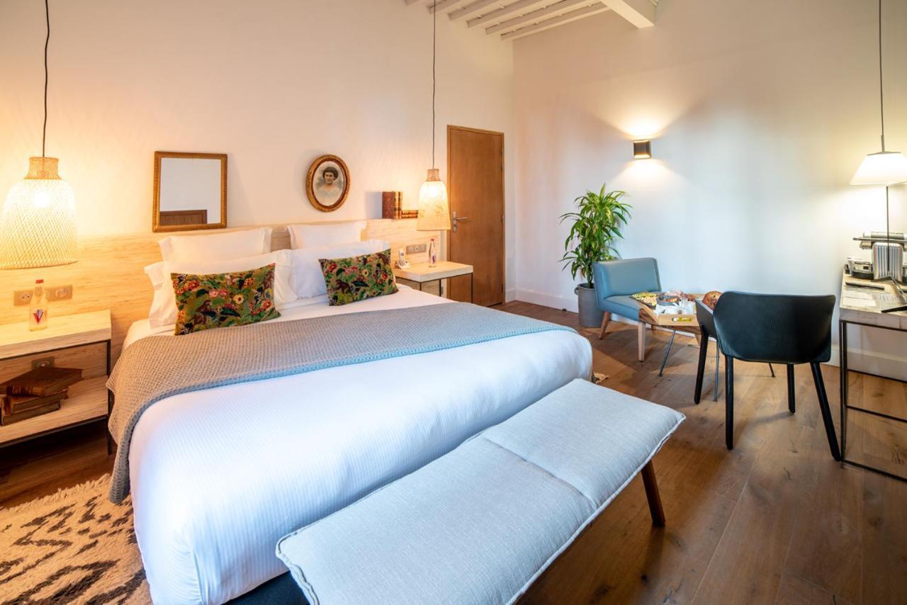 Double Room,1233069704:JPEG