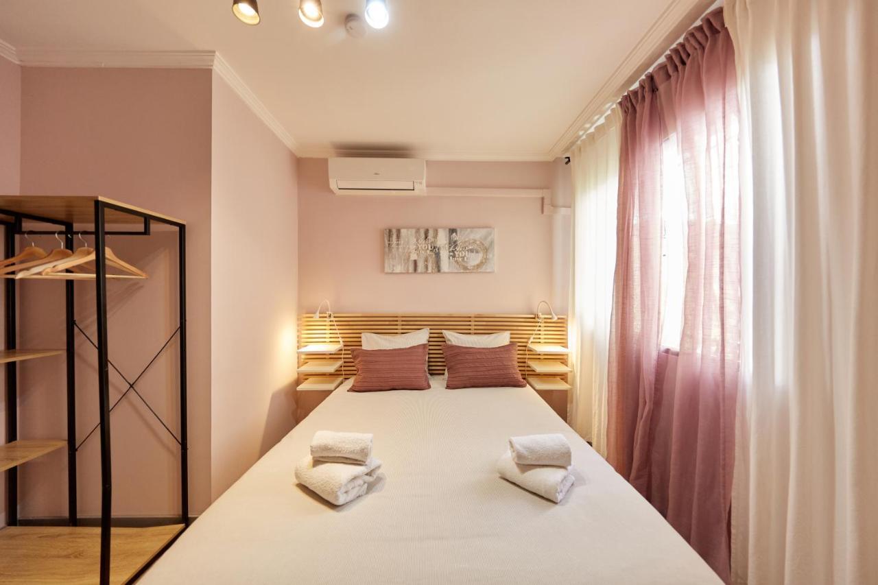 Double Room Private Bathroom