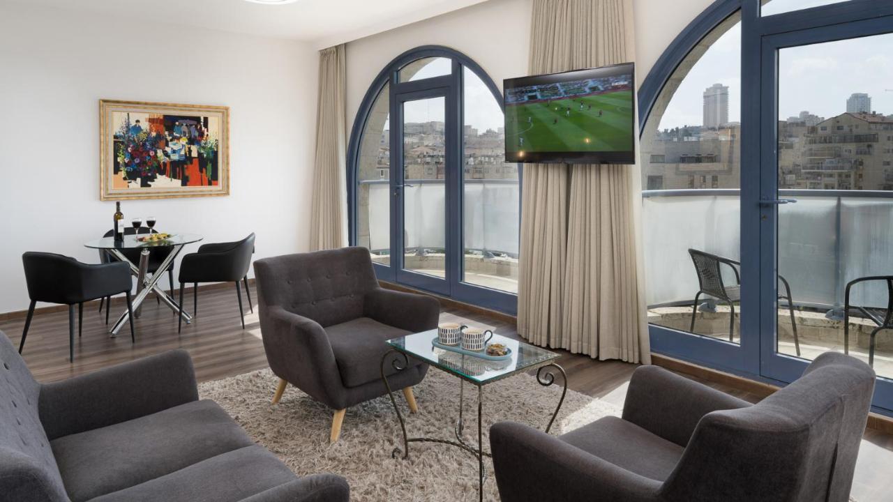 Executive Suite