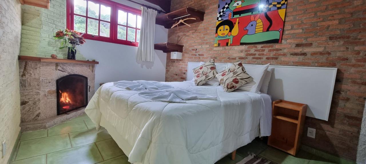 Deluxe Double Room,1233432830:JPEG