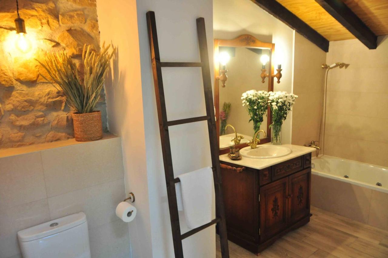 Queen Room Spa Bath