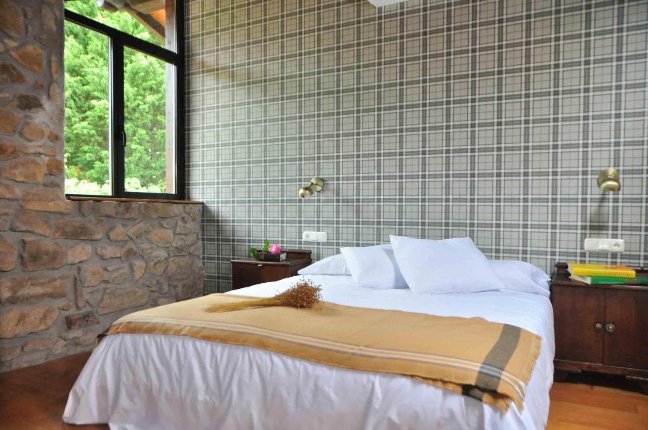 Queen Room Spa Bath