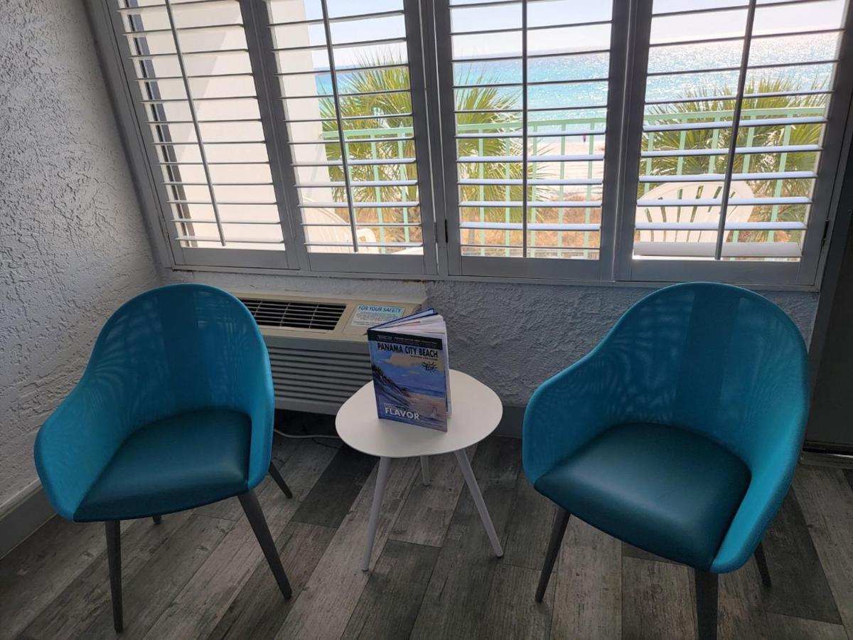 Standard Queen Room Two Queen Beds Gulf View No Resort Fee